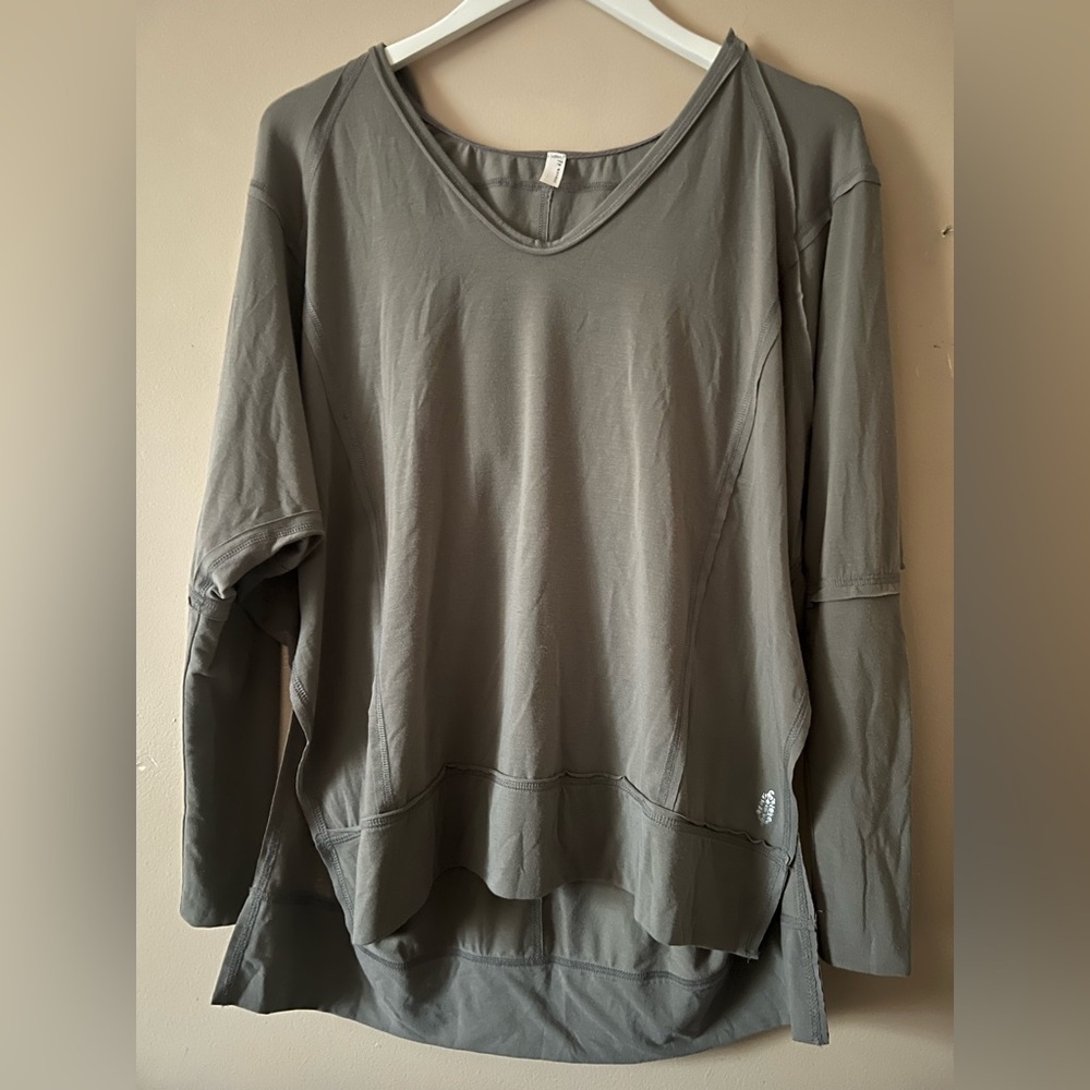 Free people fp movement Relaxed V-Neck Long Sleeve Top hoodie small soul circle - Picture 6 of 14